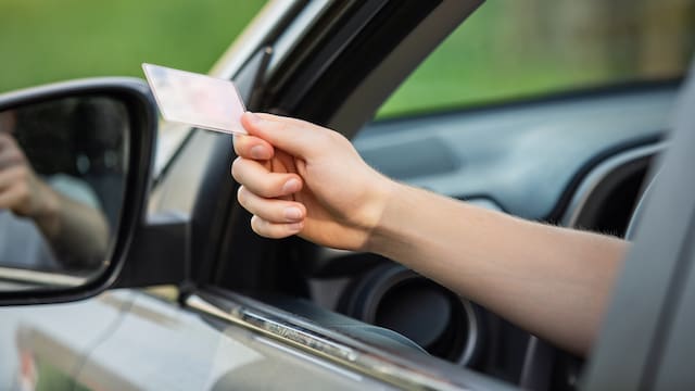 Confirmado y oficial | La licencia de conducir ahora tendrá una vigencia de 6 años: qué conductores podrán tramitarla