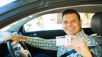 La licencia de conducir tendrá 50% de descuento hasta esta fecha: será para conductores que cumplan dos requisitos