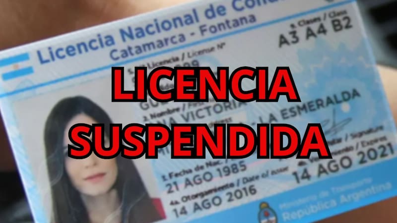 La Ley de Tránsito puede suspender la licencia a quienes pasen el semáforo en rojo.
