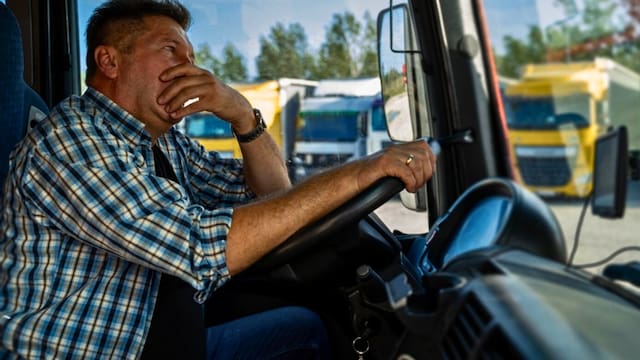 Confirmado | Retiran las licencias de conducir de todas las personas y conductores que incumplieron este requisito clave