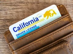 Confirmado por el DMV de California: así puedes renovar tu licencia de conducir en simples pasos y con pocos requisitos
