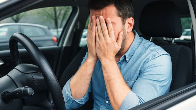 Confirmado | Eliminan las licencias de conducir y prohíben renovarlas a todas las personas que incumplen estos requisitos desde ahora