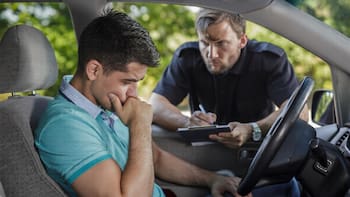 Es oficial | El Gobierno revisará coche por coche y multará a todos los conductores que demoraron este trámite