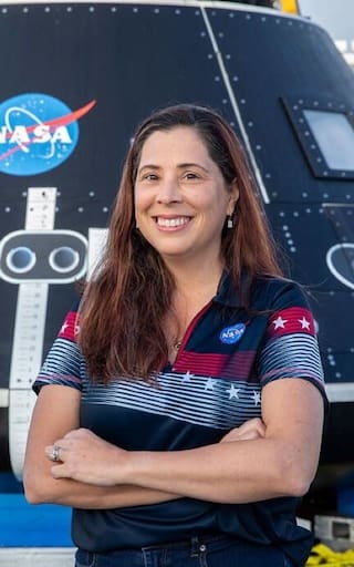 Quién es Liliana Villarreal, la ingeniera colombiana que dirige el aterrizaje y la recuperación de Artemis