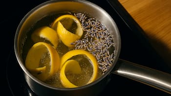Es tendencia | Hervir cáscara de limón y lavanda: para qué sirve y por qué recomiendan hacerlo