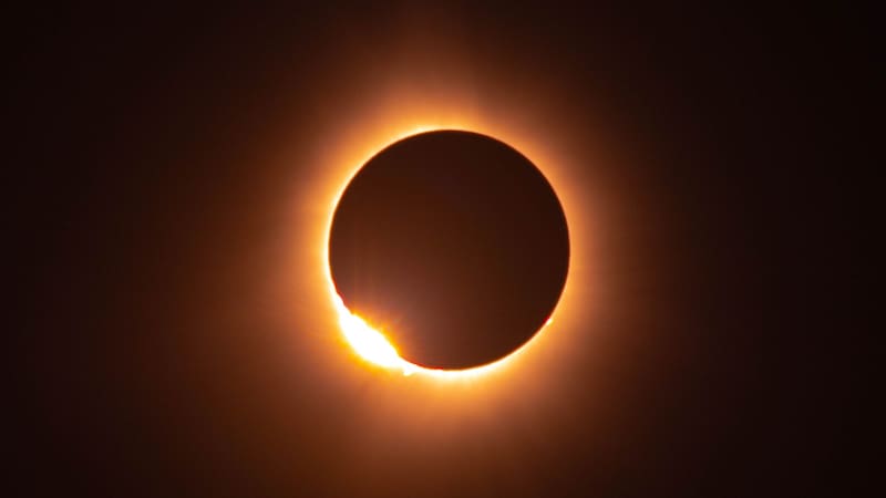 Llega el eclipse solar más largo del siglo: el día se convertirá en noche y no se repetirá en 157 años
Fuente: Archivo