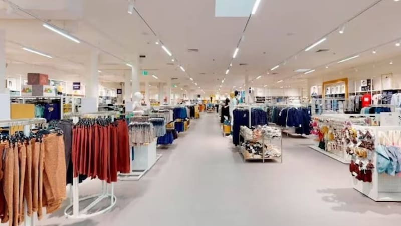 Llega una nueva marca francesa de fast fashion a la Argentina: cuándo y dónde estarán los locales