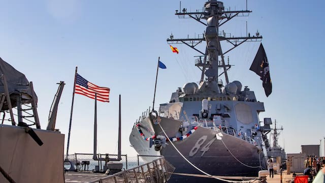 El último destructor de EE UU llegará este jueves al país: su mantenimiento costará 90 millones de euros e incluye lanzadores Mk 41 compatibles con misiles Tomahawk