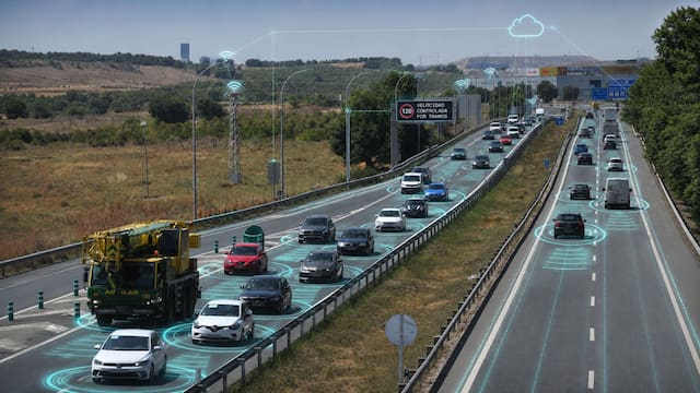 Llegan las autopistas inteligentes al país | Los nuevos sensores y algoritmos ya regulan los límites de velocidad para los autos