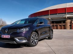 Llegan las matrículas rosas: por qué los autos deben tener esta chapa obligatoriamente