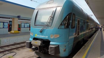 Llegan los trenes con vagones de doble piso al país: dónde los presentarán y qué frecuencia tendrá