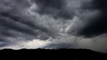 Se aproxima una tormenta según la AEMET y todas estas comunidades autónomas están bajo alerta: lluvias intensas, granizo y fuertes ráfagas de viento