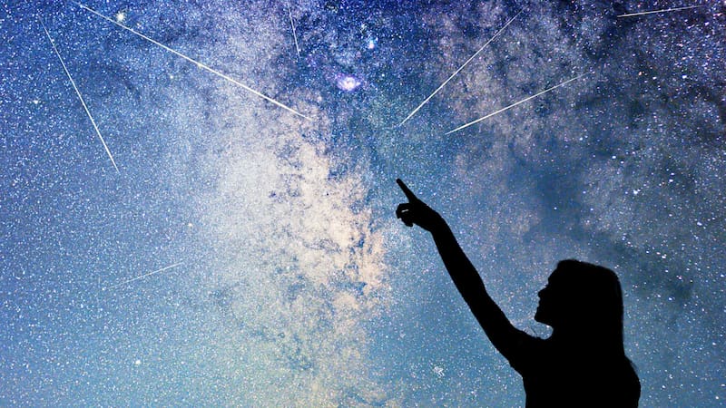 Llega la “luz zodiacal”, el fenómeno astronómico más esperado del cielo nocturno: cuándo observarlo desde el país. (Fuente: Shutterstock).