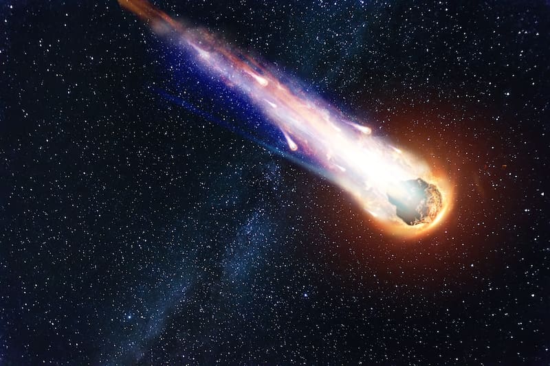 Cometa 3I/ATLAS: científicos detectan por primera vez una señal de radio proveniente del objeto y reabren el misterio sobre su verdadera naturaleza. (Imagen: Shutterstock).