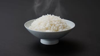 Lo afirma la ciencia: por qué se tiene que lavar el arroz antes de cocinarlo