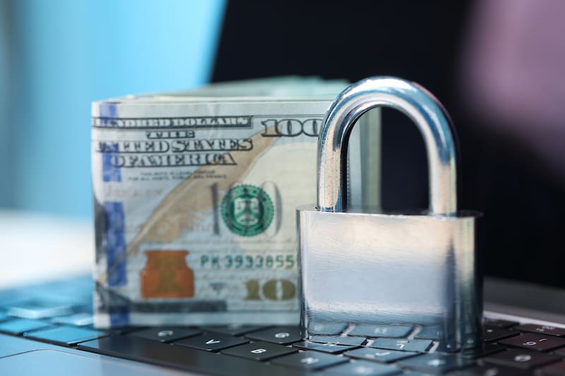 La Secretaría Anticorrupción y Buen Gobierno investiga presunta venta de más de 12.9 millones de registros con datos personales en posesión de diversos call centers.