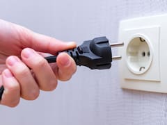Los electrodomésticos que deberías desenchufar por la noche para pagar más barato la luz, según la CFE