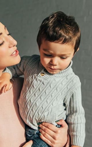 Oficial y definitivo | El Gobierno decretó que los hijos serán registrados únicamente con el apellido de la madre