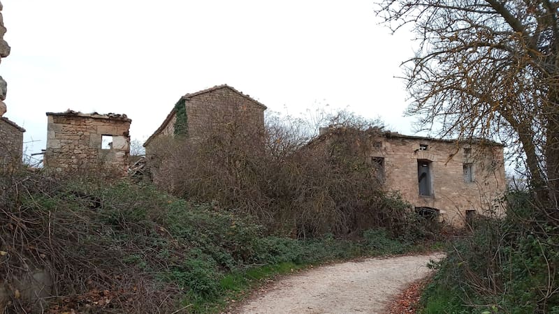 Los holandeses que compraron Barcena de Bureba, un pueblo abandonado de Burgos por 350.000 euros, ahora tendrán compañía.
