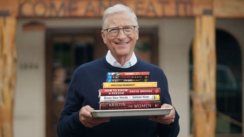 Los libros que Bill Gates sugiere leer sí o sí una vez en la vida: ¿de qué trata cada uno?