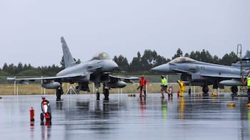 España envía decenas de militares a la frontera de Rumanía en refuerzó de la OTAN y aguardan la llegada de los Eurofighter
