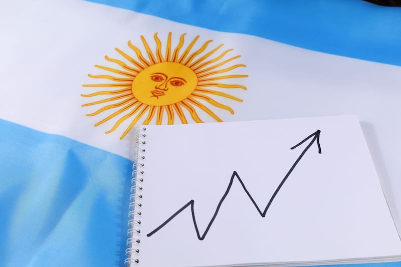 Los privados estiman que el PBI crecerá un 3,1% en 2026, una cifra que se ubica por debajo de la estimación oficial