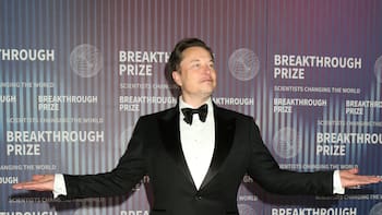 Elon Musk, 55 años, hizo una promesa y regalará acciones de SpaceX a cada niño del país: cuestan más de U$S160