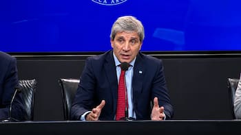 El Gobierno oficializó la flexibilización de los créditos en dólares para empresas no exportadoras