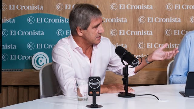 Caputo habló del dólar y anticipó qué pasará con el esquema de bandas cambiarias