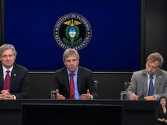 Luis Caputo: “Los refinanciamientos del 2026 están sobrecumplidos y los de 2027 son menos desafiantes”