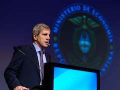 Caputo confirmó el envío al Congreso de cambios en la ley para los “dólares del colchón”