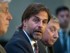 Nuevos impuestos y déficit; las críticas blancas al primer año de gobierno