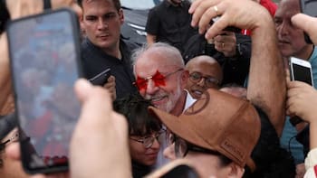 El secreto detrás del WhatsApp que ayudó a Lula a ganar en Brasil: cómo funcionó el “Ejército” digital del PT
