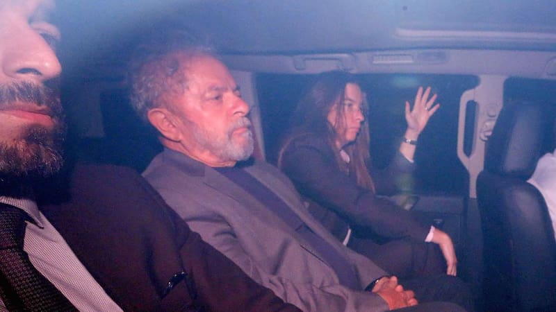 La condena fue confirmada y Lula pasó 580 días preso en Curitiba, entre 2018 y 2019.