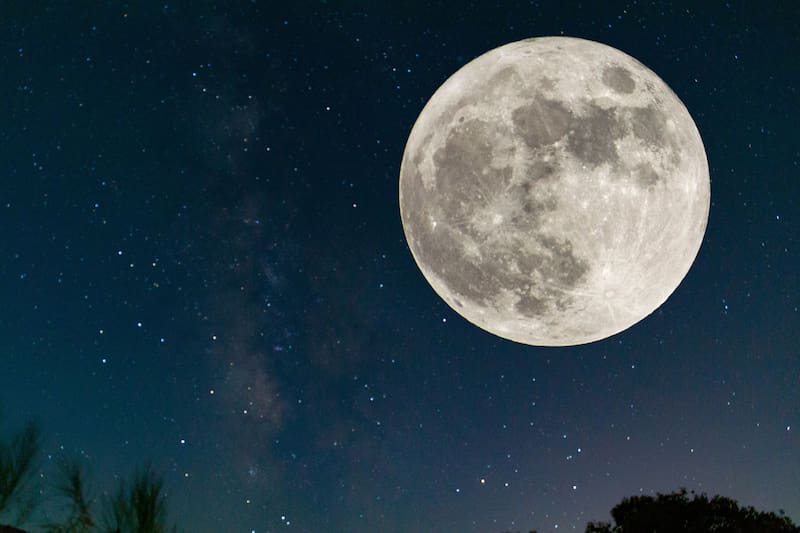 Llega la Luna Azul de mayo 2026: en qué fecha y desde dónde observar el fenómeno astronómico en el país. (Fuente: Shutterstock).
