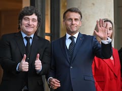 Emmanuel Macron recibió a Javier Milei en París junto a gobernadores