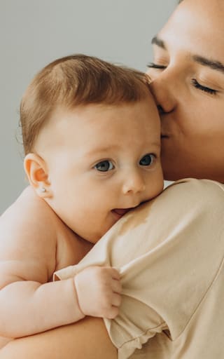 Murió la Ley de Registro Civil: ahora las madres podrán exigir que sus hijos lleven su apellido primero desde el nacimiento