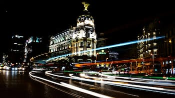 ´Reconquista’ mexicana en España, boom de chela artesanal, autos chinos ATM