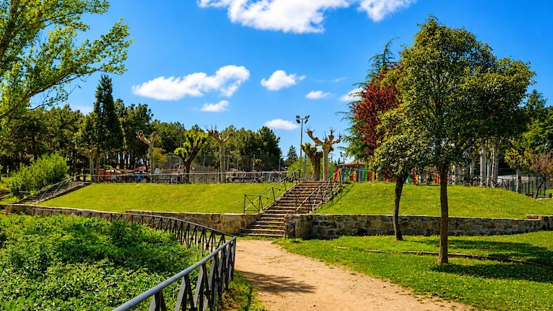 Madrid le dedicará un parque entero a un histórico actor argentino: tres hectáreas de árboles, un auditorio y áreas de juegos