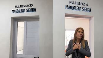 Cuestionan a la intendenta interina de Avellaneda por inaugurar una sala escolar con su nombre