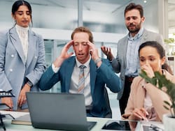Por qué las empresas toman malas decisiones: la ciencia detrás de los errores que cuestan millones