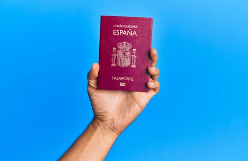 Los requisitos para viajar a China siguen vigentes en función del tipo de estancia, pese a la apertura parcial del acceso sin visado.