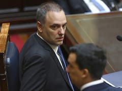 Milei y Adorni: una defensa pública que duró más de tres meses y terminó en renuncia