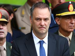 Es oficial la renuncia de Manuel Adorni y el nombramiento de Diego Santilli en la jefatura de Gabinete