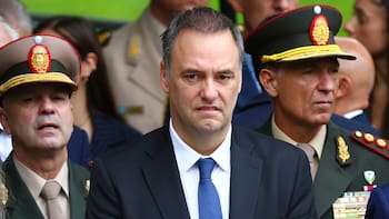 Adorni renunció como jefe de Gabinete: los detalles de su salida y cómo se define su reemplazo