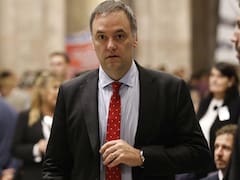 La Justicia activa dos herramientas clave para investigar chats y el patrimonio real de Adorni