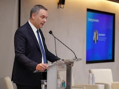 Adorni anticipó una “nueva fiebre del oro” en la Argentina y le pidió a los empresarios que “no se escondan”