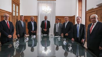 Apoyo grupal y una alerta por la “otra cara” del modelo: qué le dijeron los empresarios a Adorni