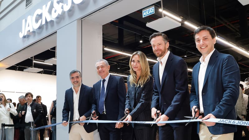 Antelo y sus socios, en una de las inauguraciones de Unicenter