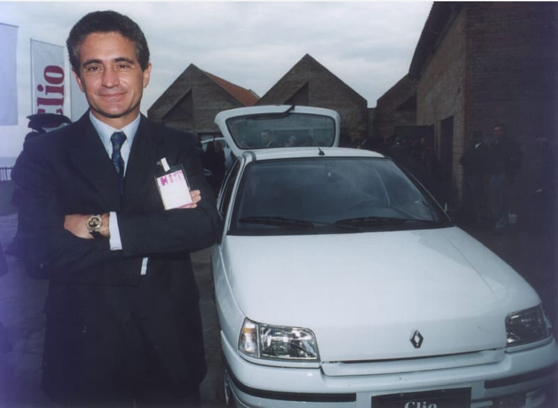 Antelo, en el lanzamiento del Clio, auto más vendido de Renault y de la Argentina durante gran parte de los '90